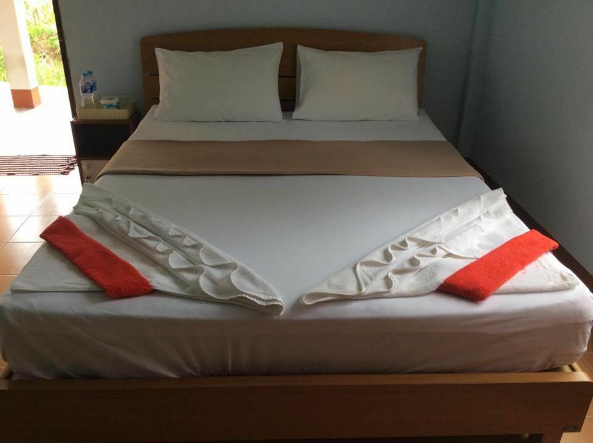 Bangsak Hut Hostel Khao Lak Ngoại thất bức ảnh