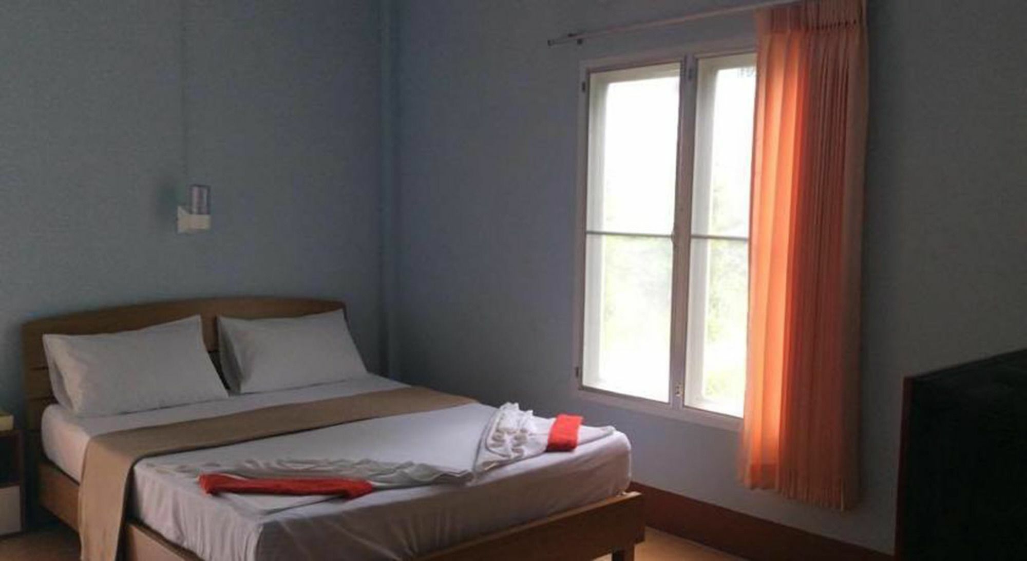 Bangsak Hut Hostel Khao Lak Ngoại thất bức ảnh